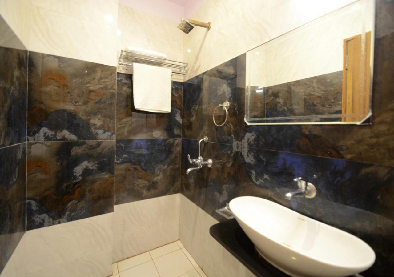 Hotel Metro Inn Джайпур Екстериор снимка