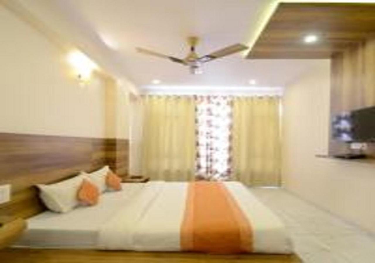 Hotel Metro Inn Джайпур Екстериор снимка